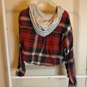 American eagle flannel! Light with hood! Red and blue! Size small!